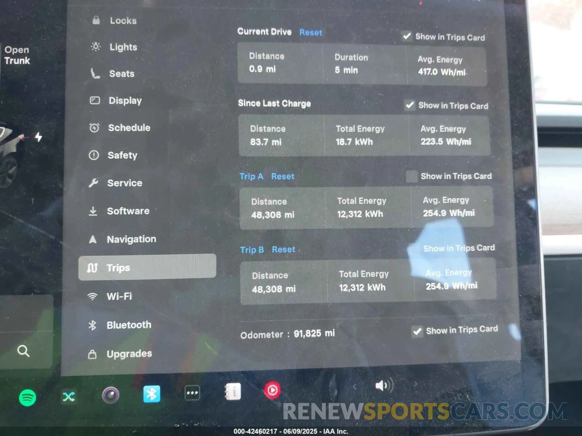 7 Photograph of a damaged car 5YJ3E1EA2LF609232 TESLA MODEL 3 2020