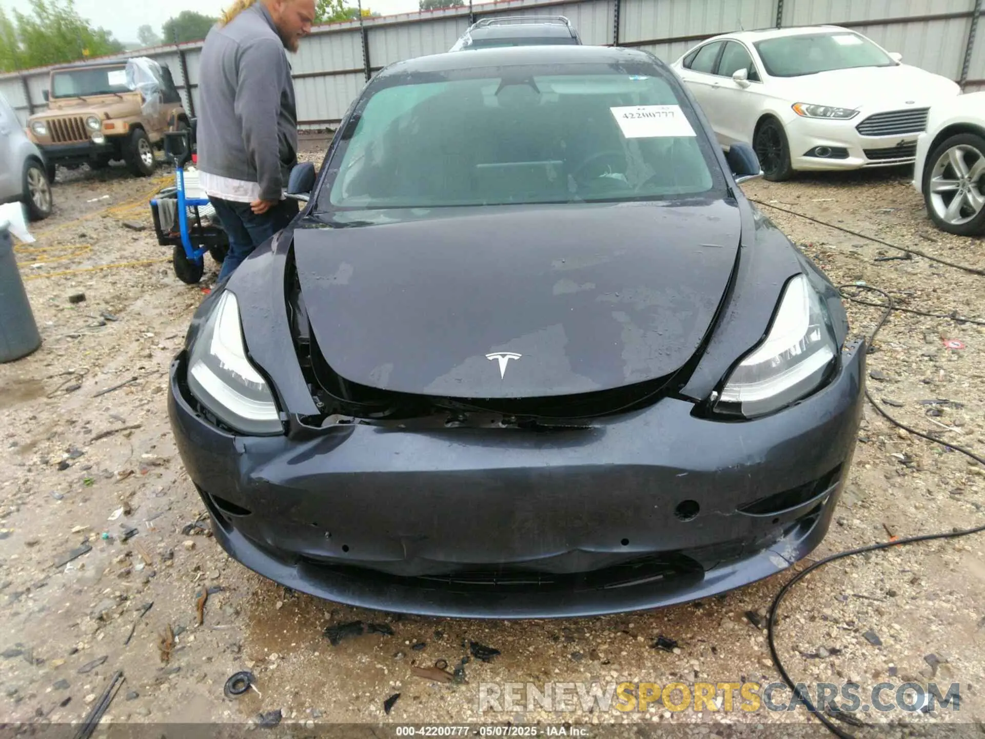 6 Photograph of a damaged car 5YJ3E1EA2LF611448 TESLA MODEL 3 2020