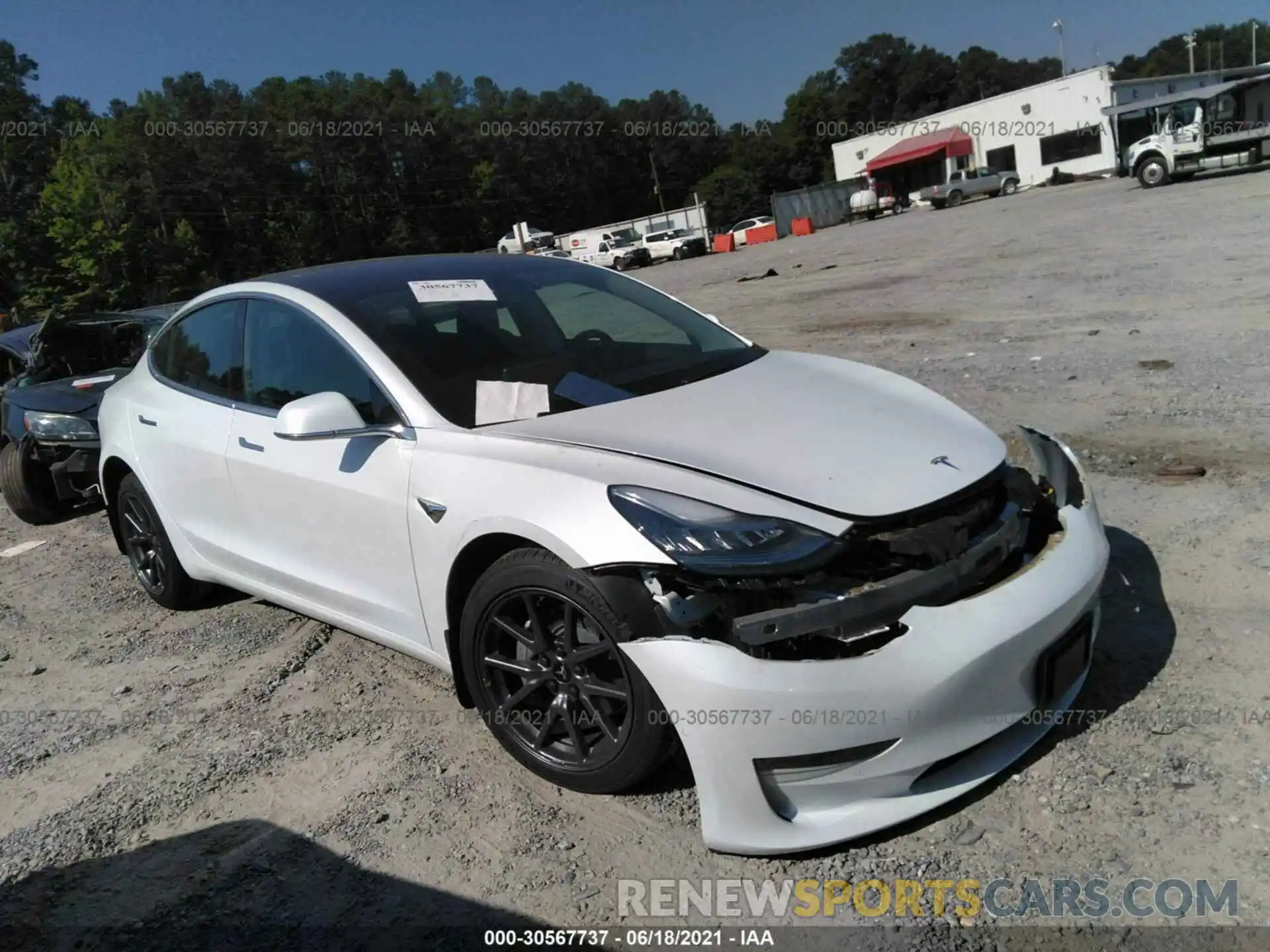 1 Photograph of a damaged car 5YJ3E1EA2LF632946 TESLA MODEL 3 2020