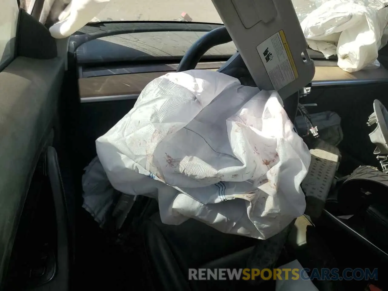 8 Photograph of a damaged car 5YJ3E1EA2LF633241 TESLA MODEL 3 2020