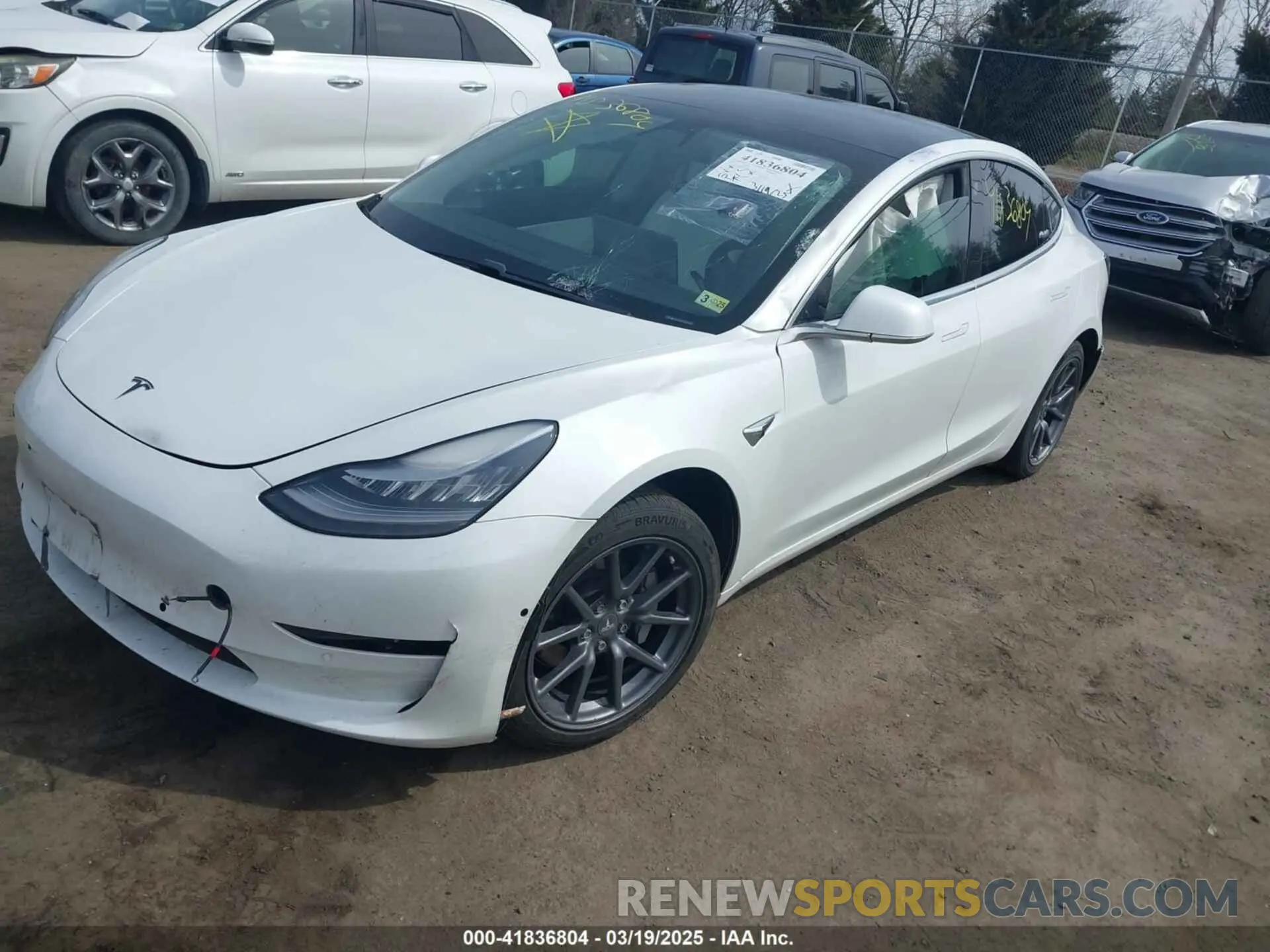 2 Photograph of a damaged car 5YJ3E1EA2LF634678 TESLA MODEL 3 2020