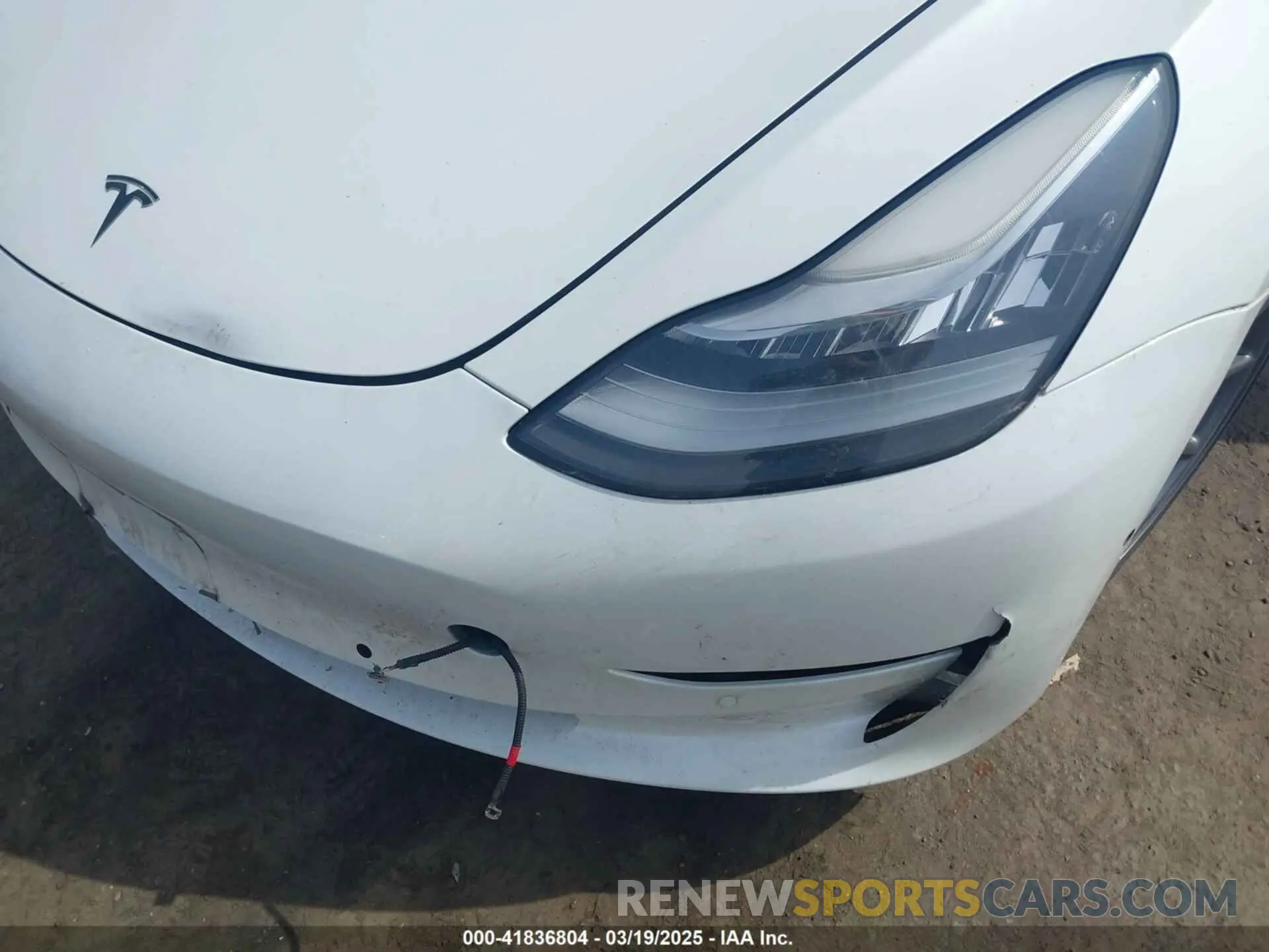 6 Photograph of a damaged car 5YJ3E1EA2LF634678 TESLA MODEL 3 2020
