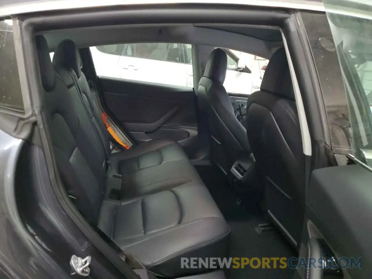 10 Photograph of a damaged car 5YJ3E1EA2LF658124 TESLA MODEL 3 2020