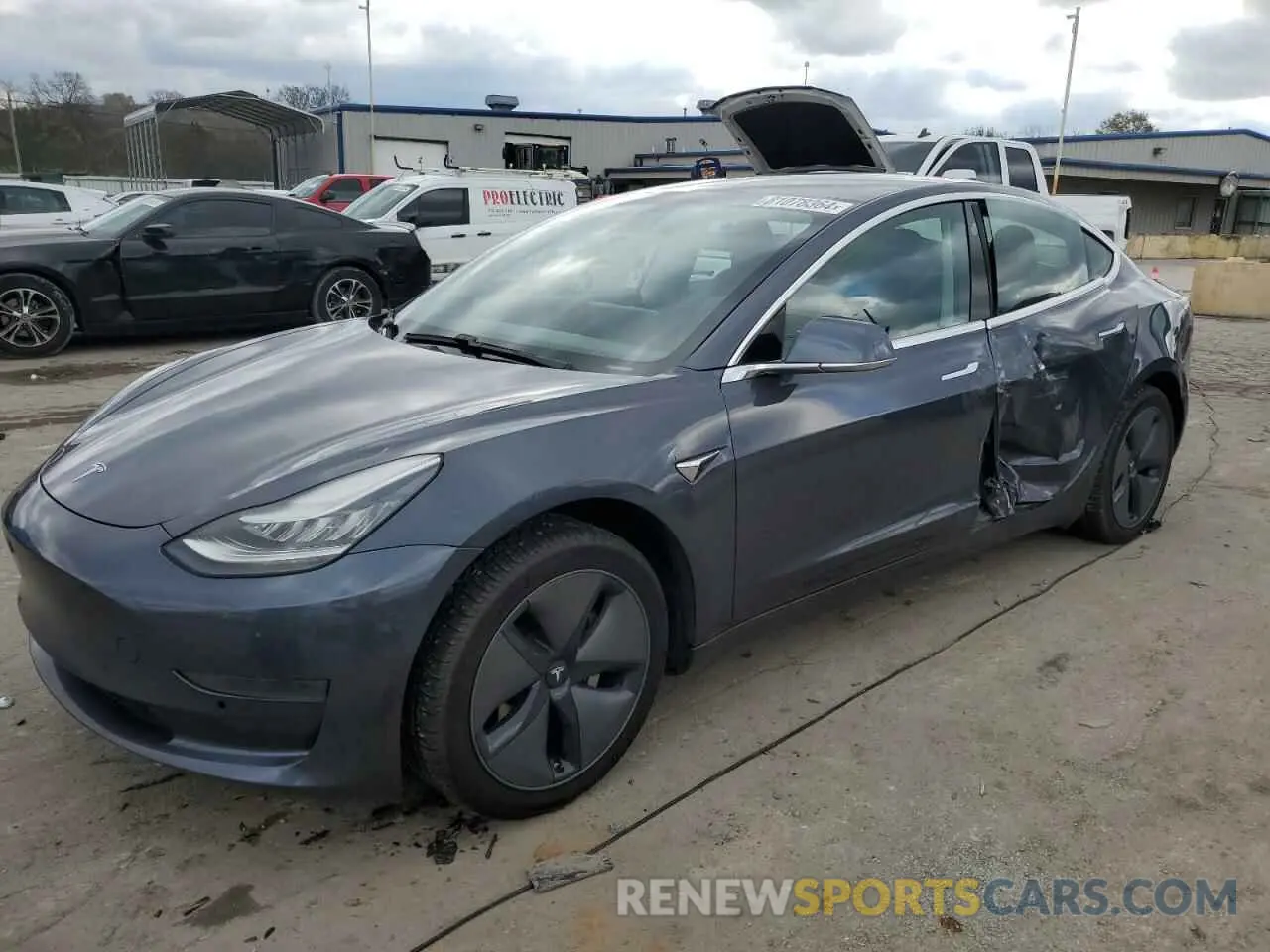 1 Photograph of a damaged car 5YJ3E1EA2LF658236 TESLA MODEL 3 2020
