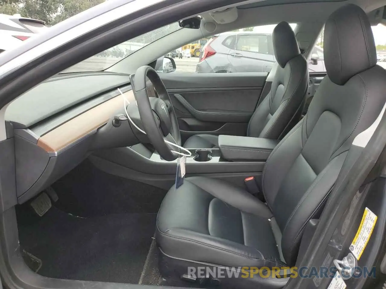 7 Photograph of a damaged car 5YJ3E1EA2LF704941 TESLA MODEL 3 2020