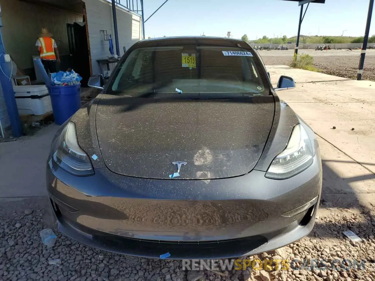 5 Photograph of a damaged car 5YJ3E1EA2LF705233 TESLA MODEL 3 2020