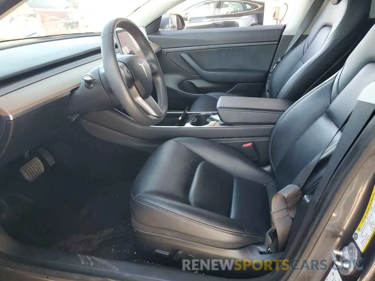 7 Photograph of a damaged car 5YJ3E1EA2LF705233 TESLA MODEL 3 2020
