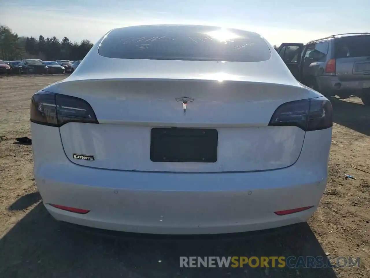 6 Photograph of a damaged car 5YJ3E1EA2LF710030 TESLA MODEL 3 2020