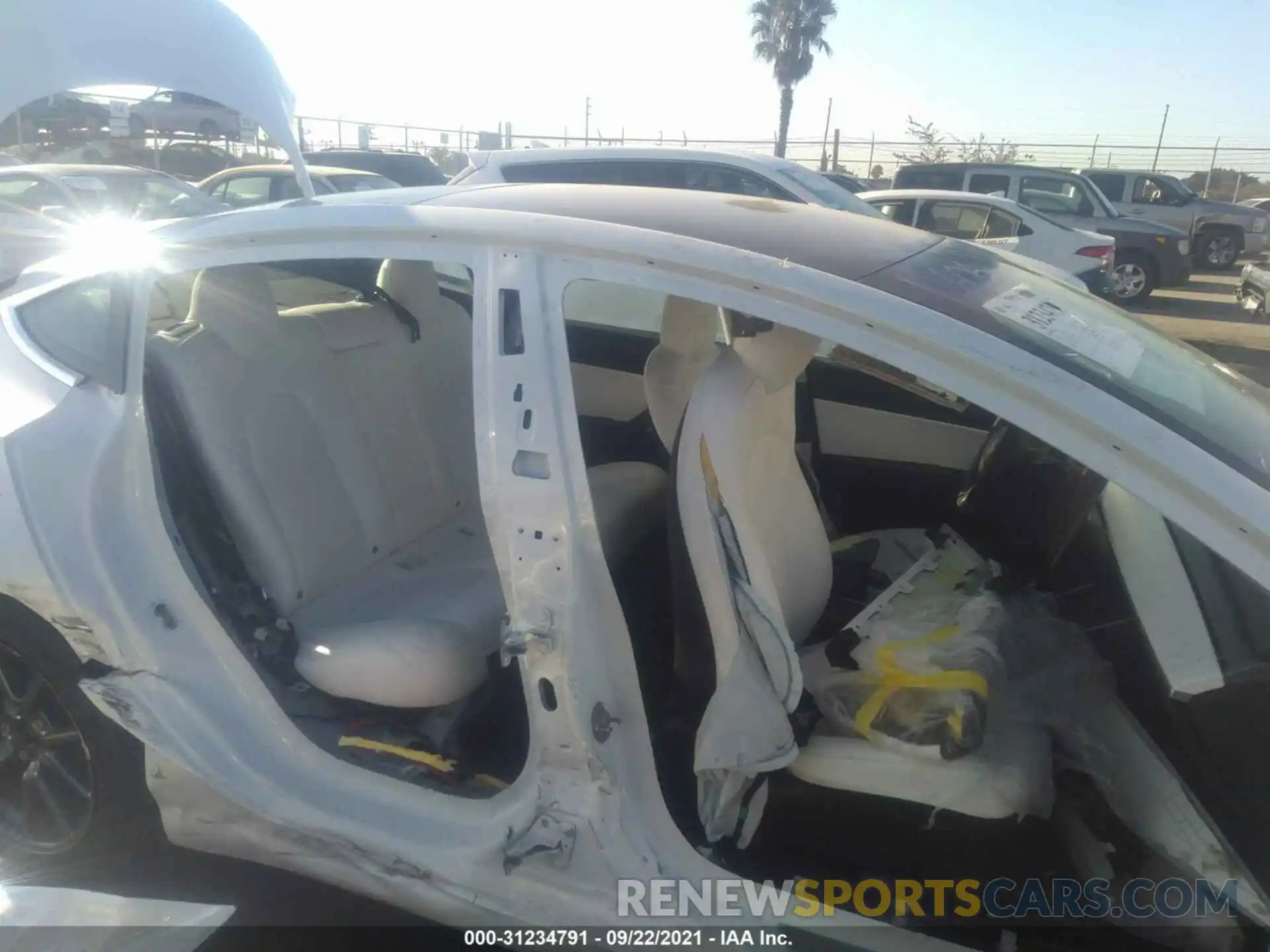 6 Photograph of a damaged car 5YJ3E1EA2LF710044 TESLA MODEL 3 2020