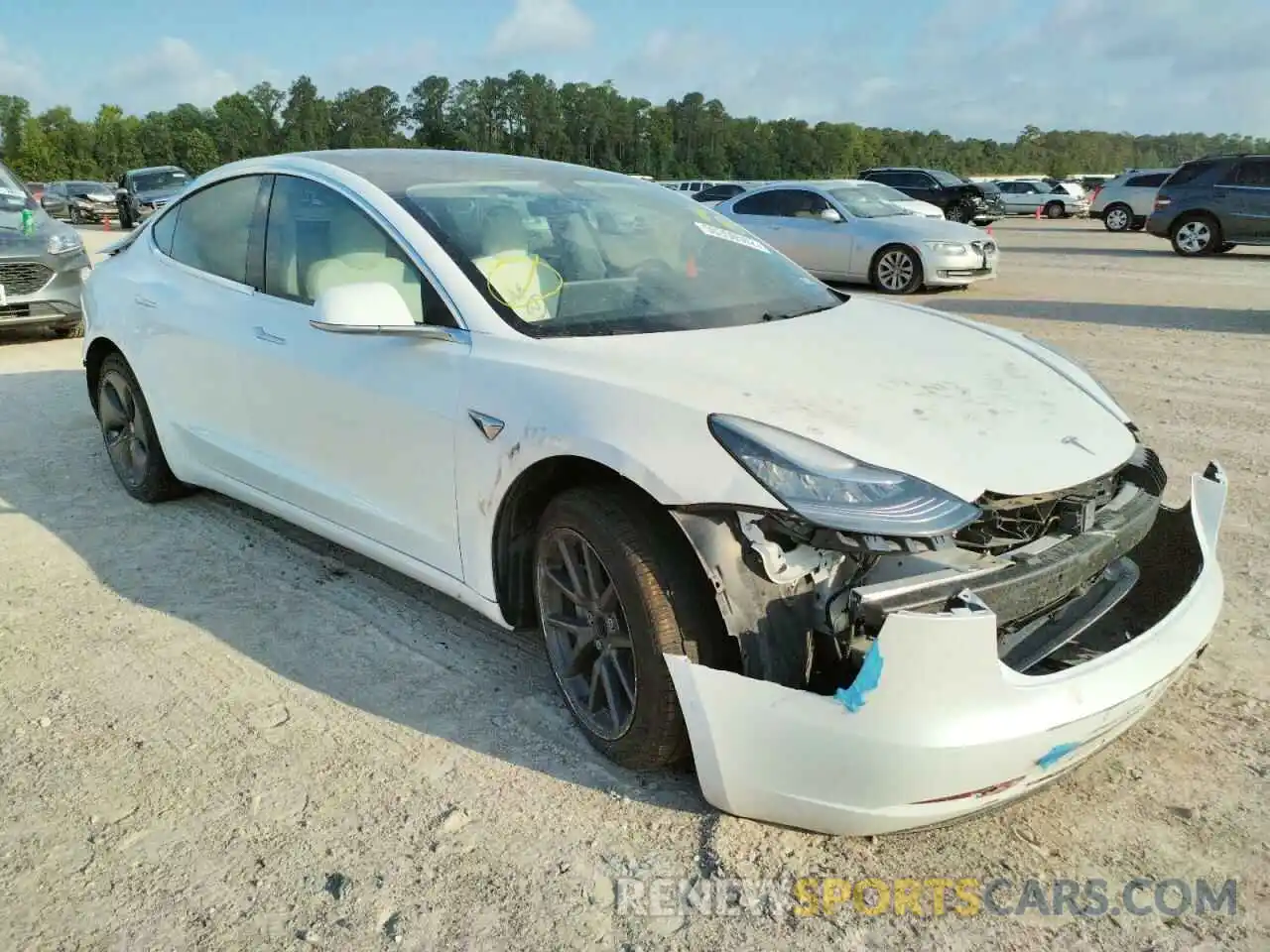 1 Photograph of a damaged car 5YJ3E1EA2LF718127 TESLA MODEL 3 2020