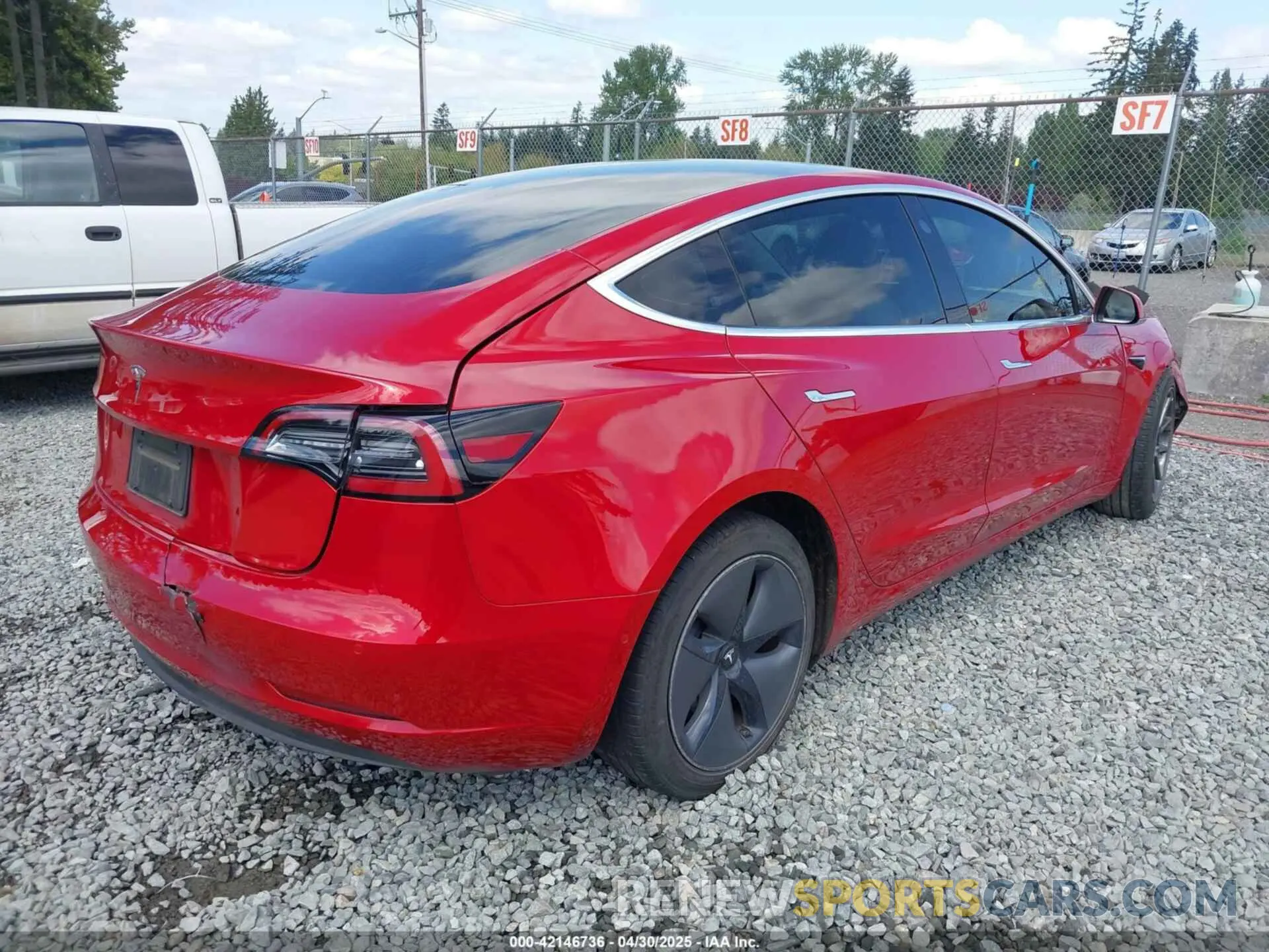 4 Photograph of a damaged car 5YJ3E1EA2LF738149 TESLA MODEL 3 2020