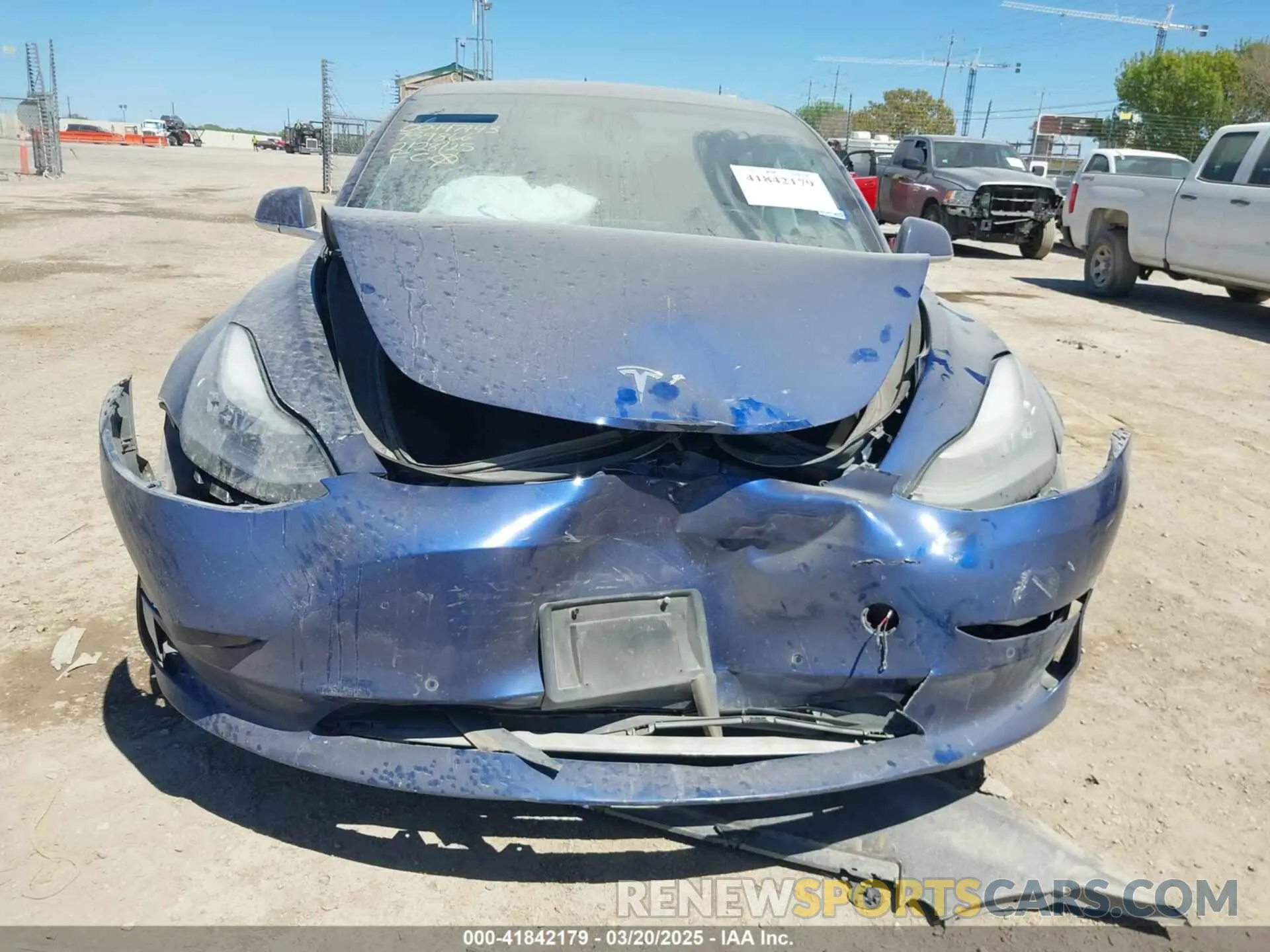 11 Photograph of a damaged car 5YJ3E1EA2LF739866 TESLA MODEL 3 2020