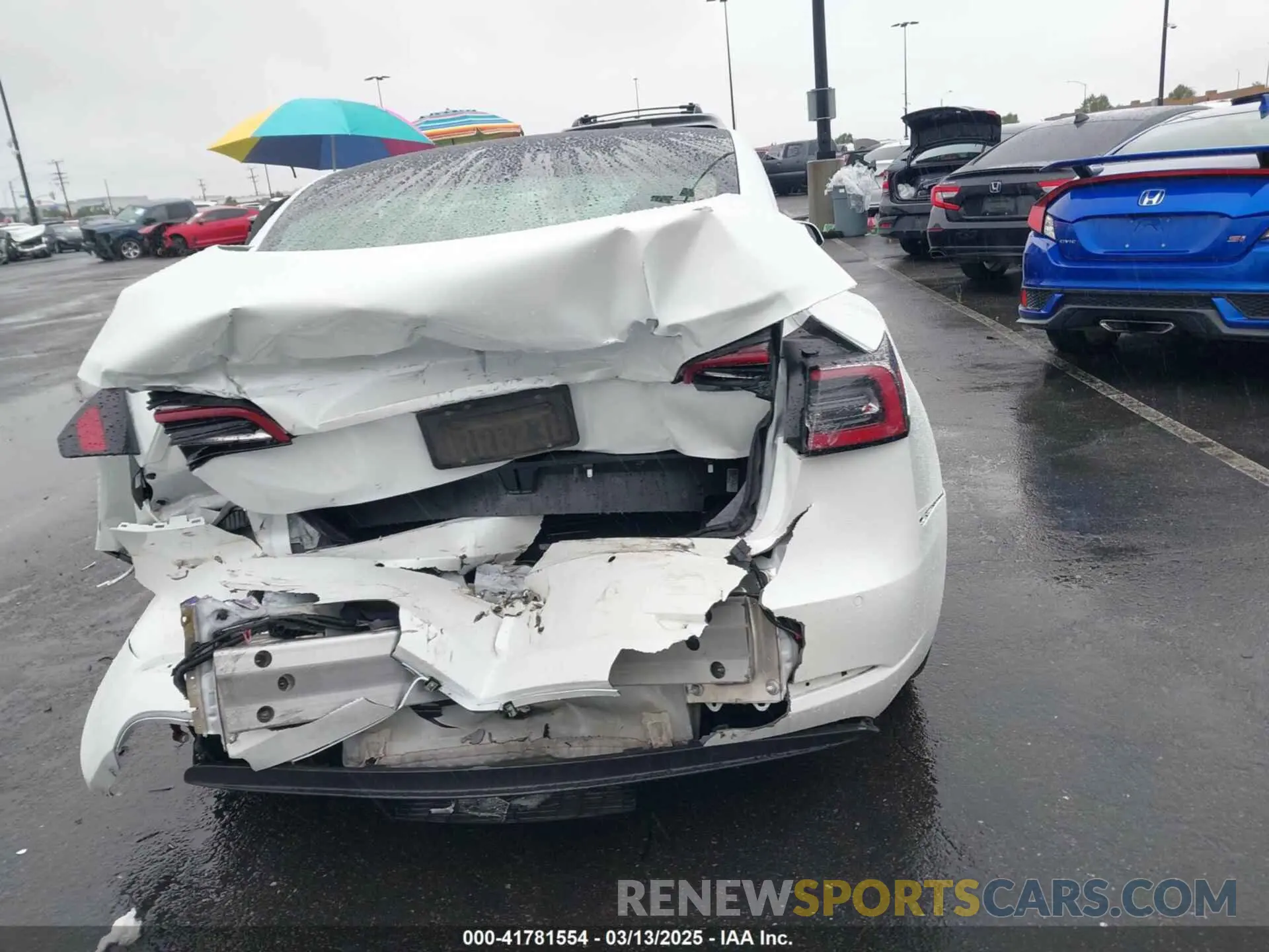 15 Photograph of a damaged car 5YJ3E1EA2LF740225 TESLA MODEL 3 2020