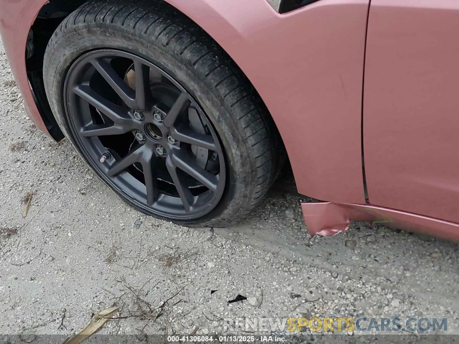 6 Photograph of a damaged car 5YJ3E1EA2LF740984 TESLA MODEL 3 2020