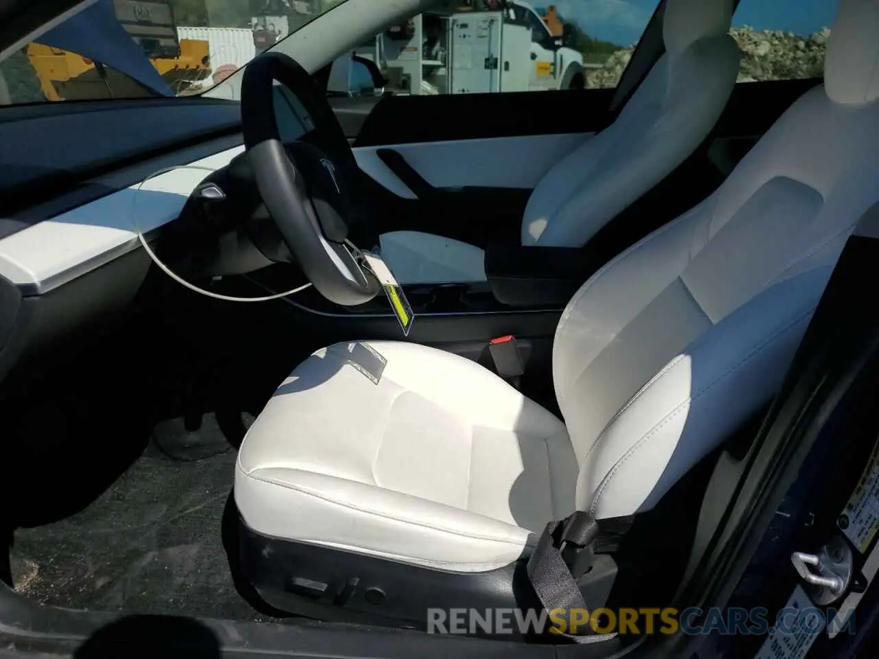 7 Photograph of a damaged car 5YJ3E1EA2LF775170 TESLA MODEL 3 2020