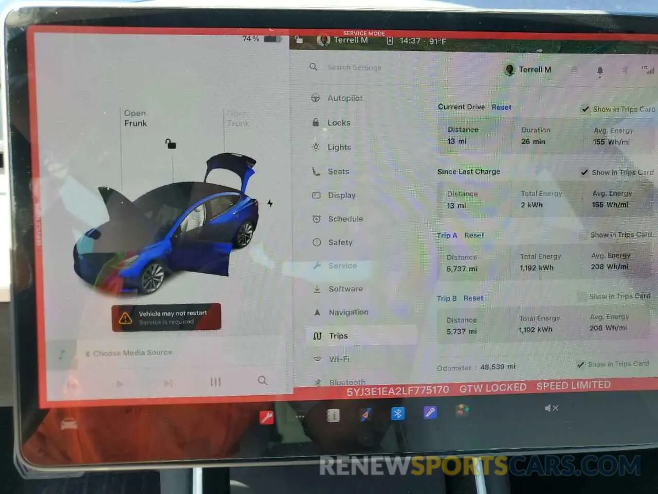 9 Photograph of a damaged car 5YJ3E1EA2LF775170 TESLA MODEL 3 2020