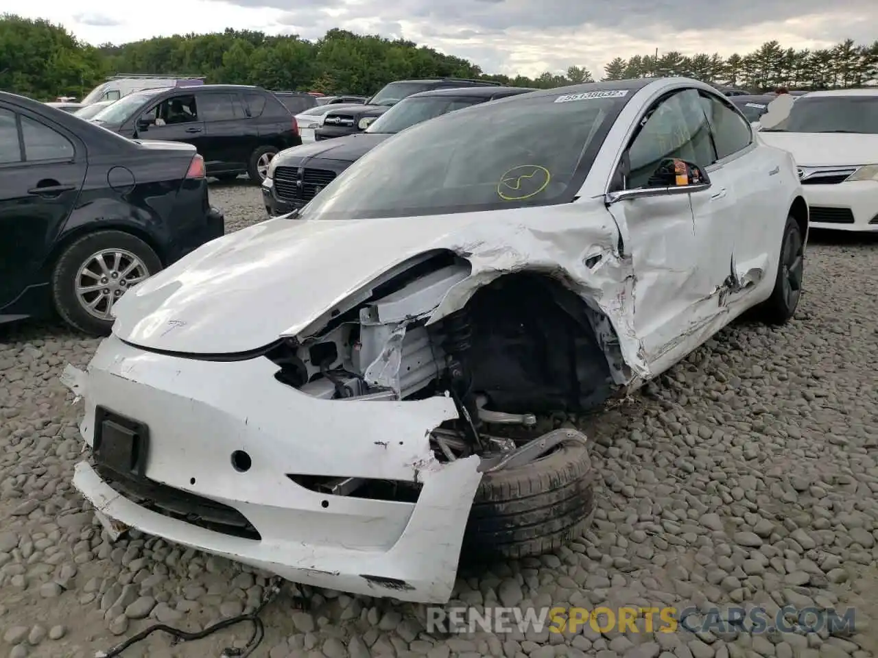 2 Photograph of a damaged car 5YJ3E1EA2LF785066 TESLA MODEL 3 2020