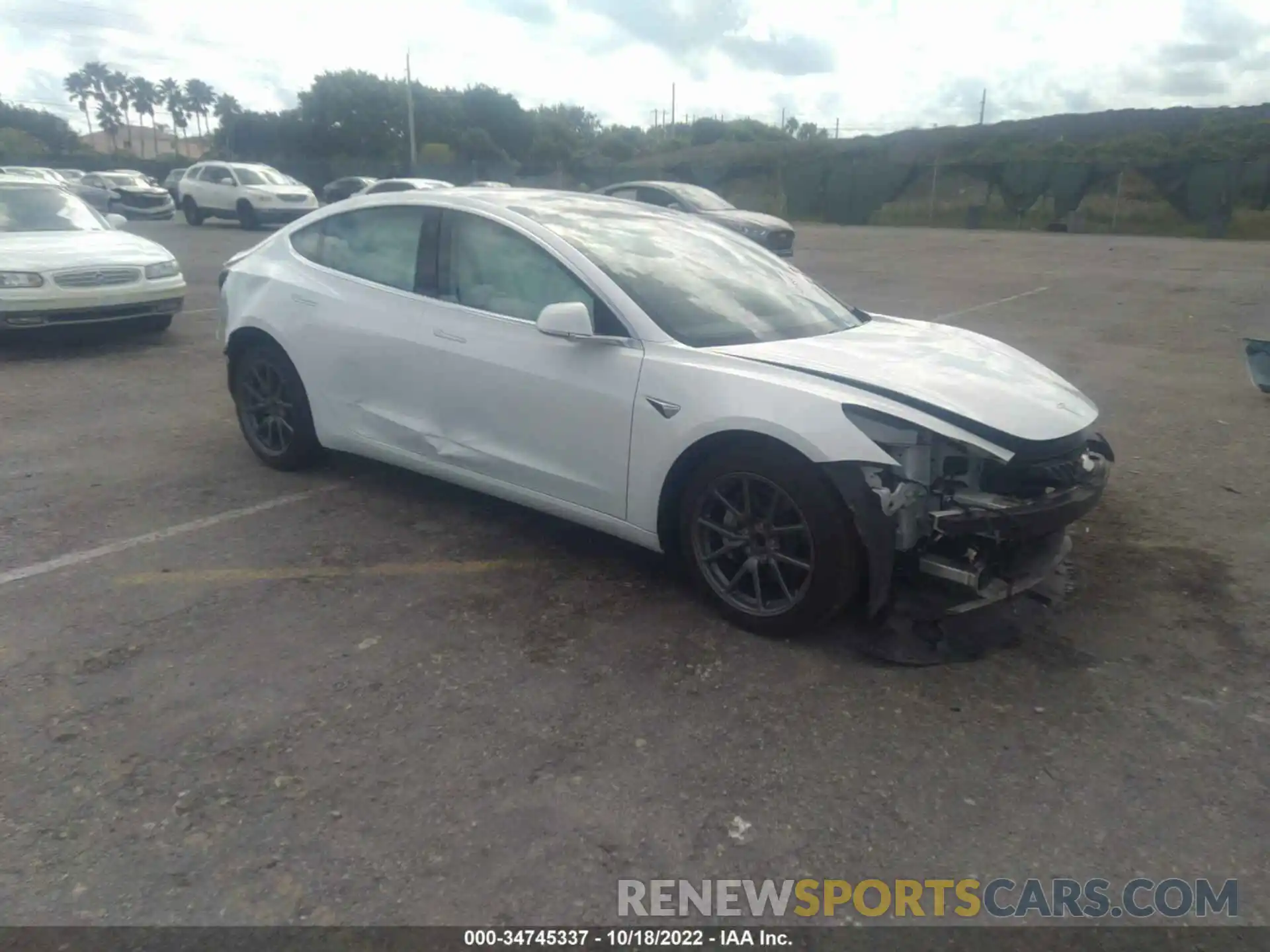 1 Photograph of a damaged car 5YJ3E1EA2LF792583 TESLA MODEL 3 2020