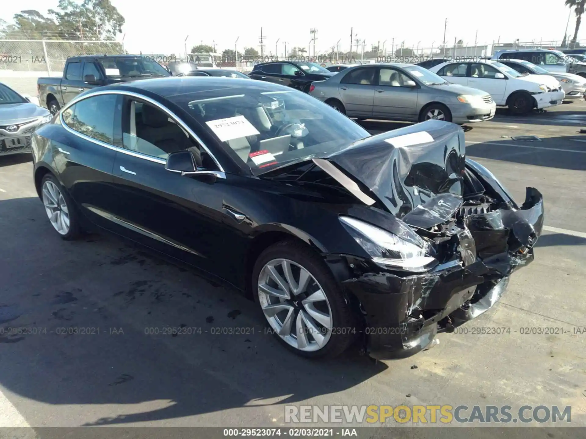 1 Photograph of a damaged car 5YJ3E1EA2LF806062 TESLA MODEL 3 2020