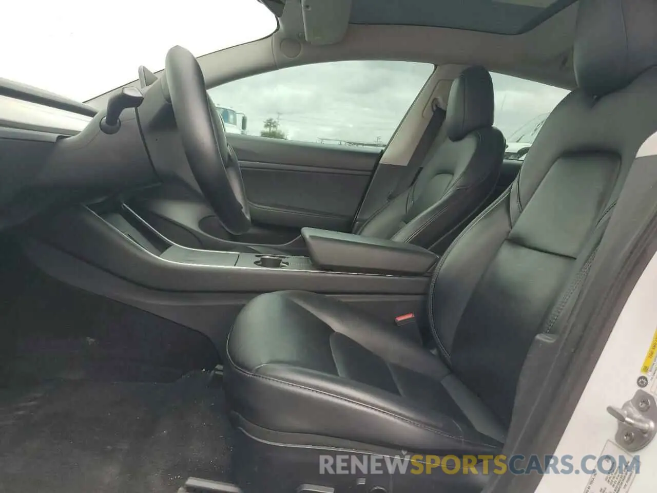7 Photograph of a damaged car 5YJ3E1EA2LF806434 TESLA MODEL 3 2020