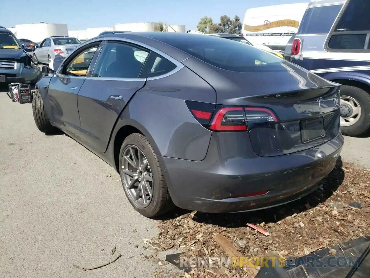 3 Photograph of a damaged car 5YJ3E1EA2LF807356 TESLA MODEL 3 2020