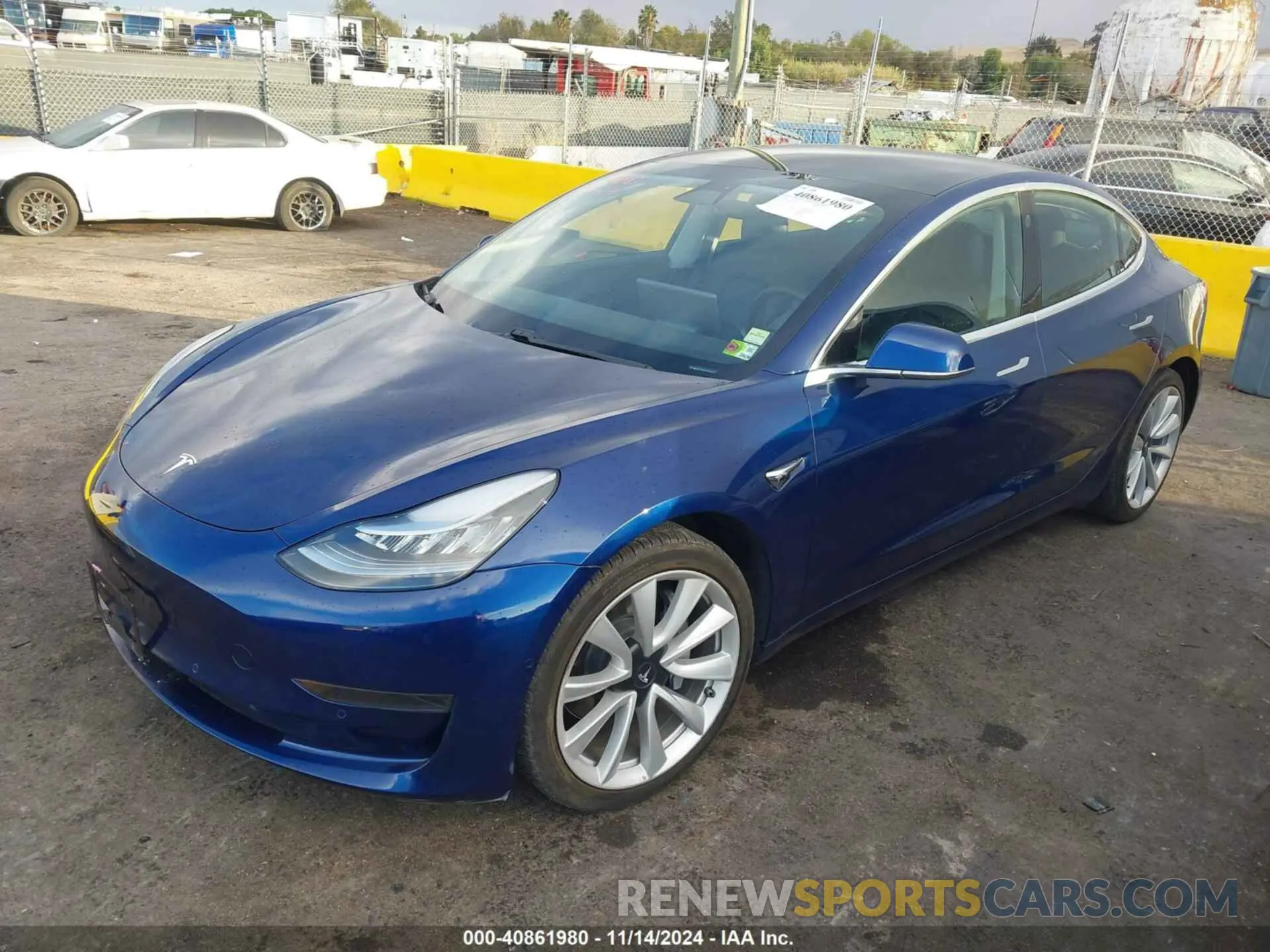 2 Photograph of a damaged car 5YJ3E1EA2LF807941 TESLA MODEL 3 2020