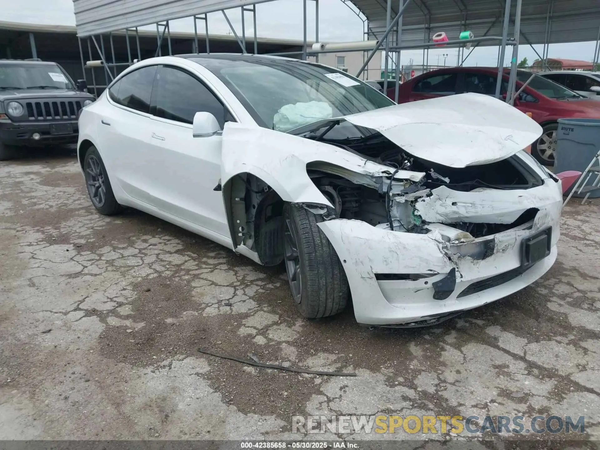 1 Photograph of a damaged car 5YJ3E1EA3LF504232 TESLA MODEL 3 2020