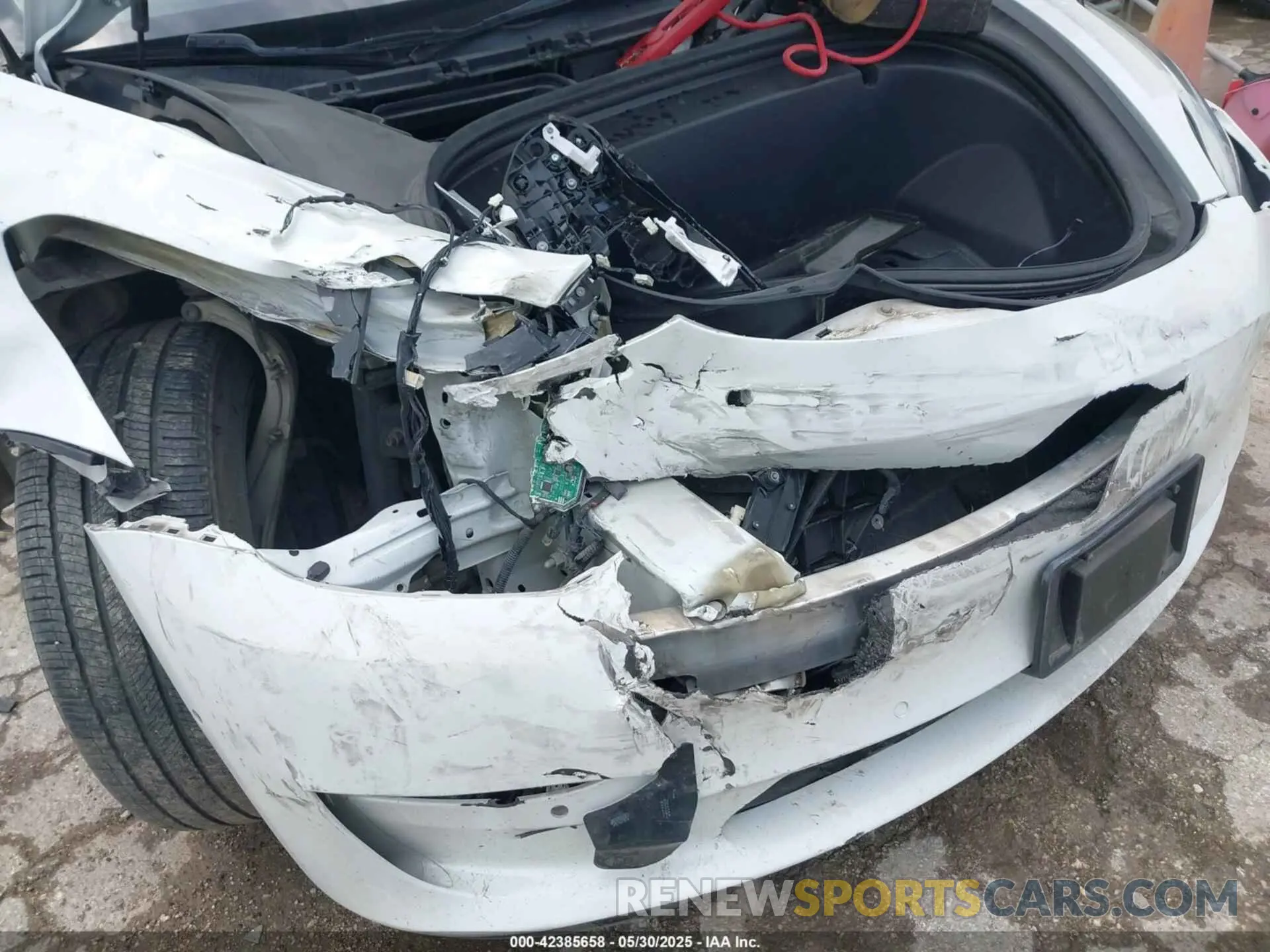 6 Photograph of a damaged car 5YJ3E1EA3LF504232 TESLA MODEL 3 2020