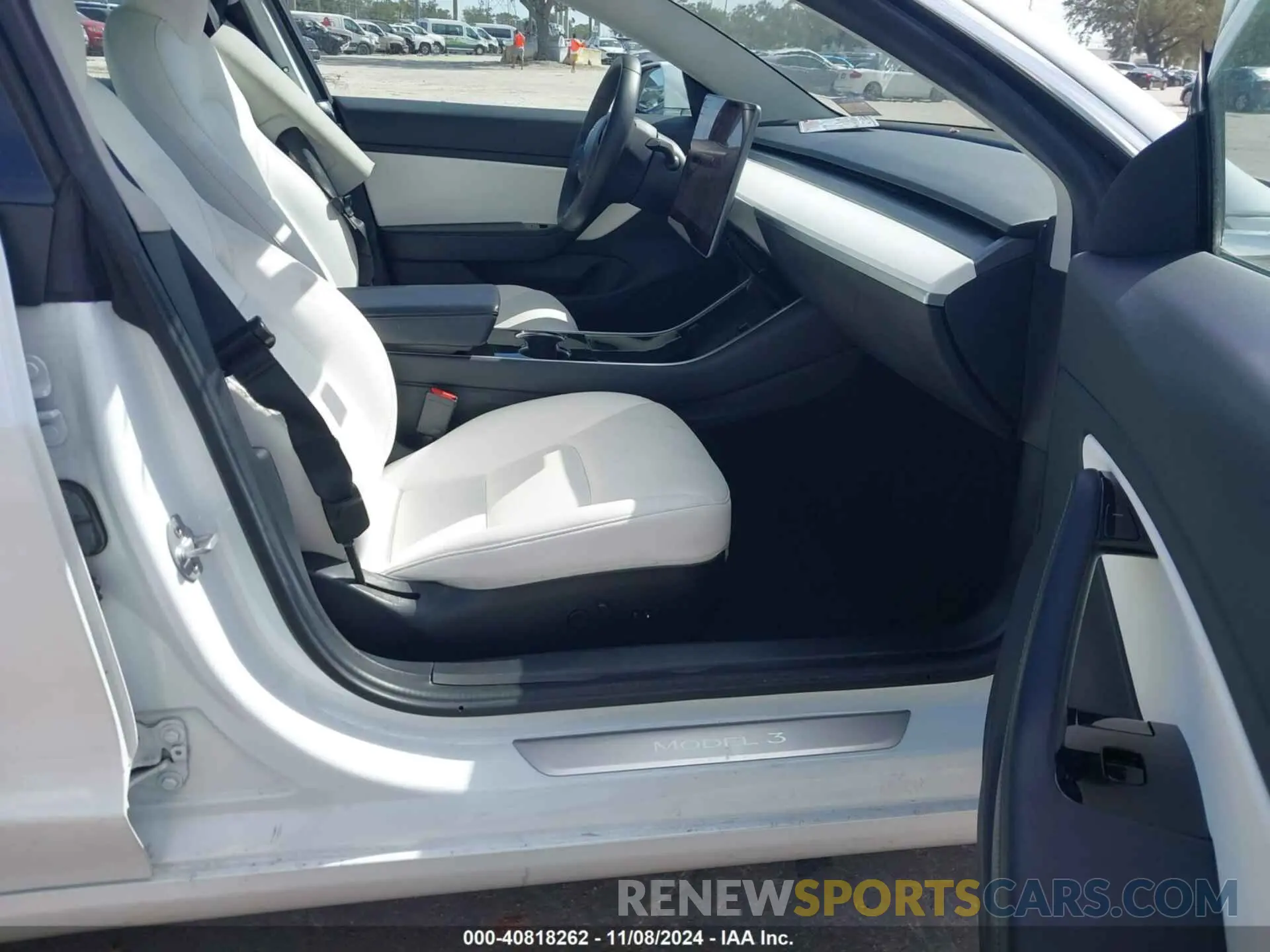 5 Photograph of a damaged car 5YJ3E1EA3LF509611 TESLA MODEL 3 2020