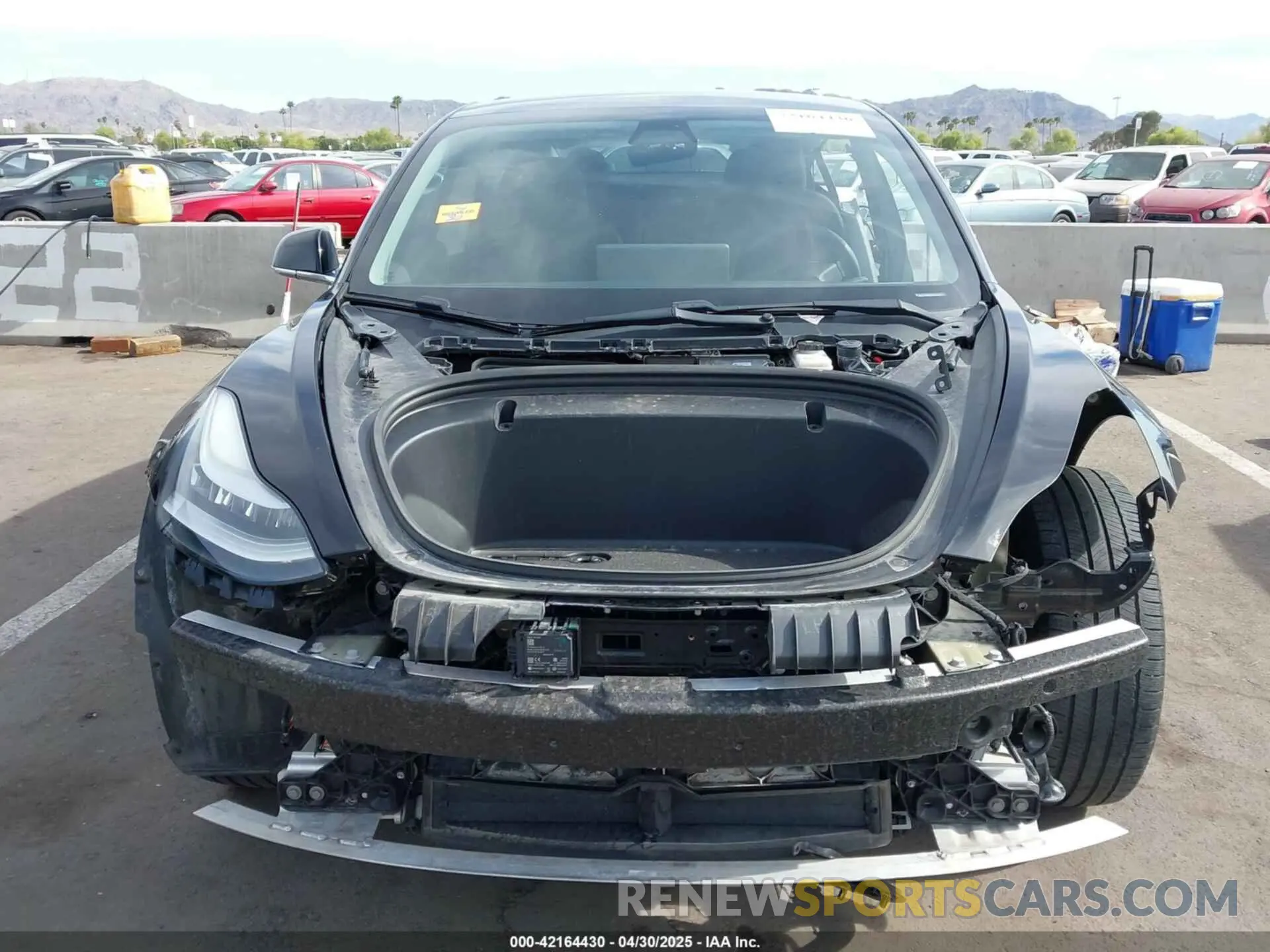 12 Photograph of a damaged car 5YJ3E1EA3LF606386 TESLA MODEL 3 2020