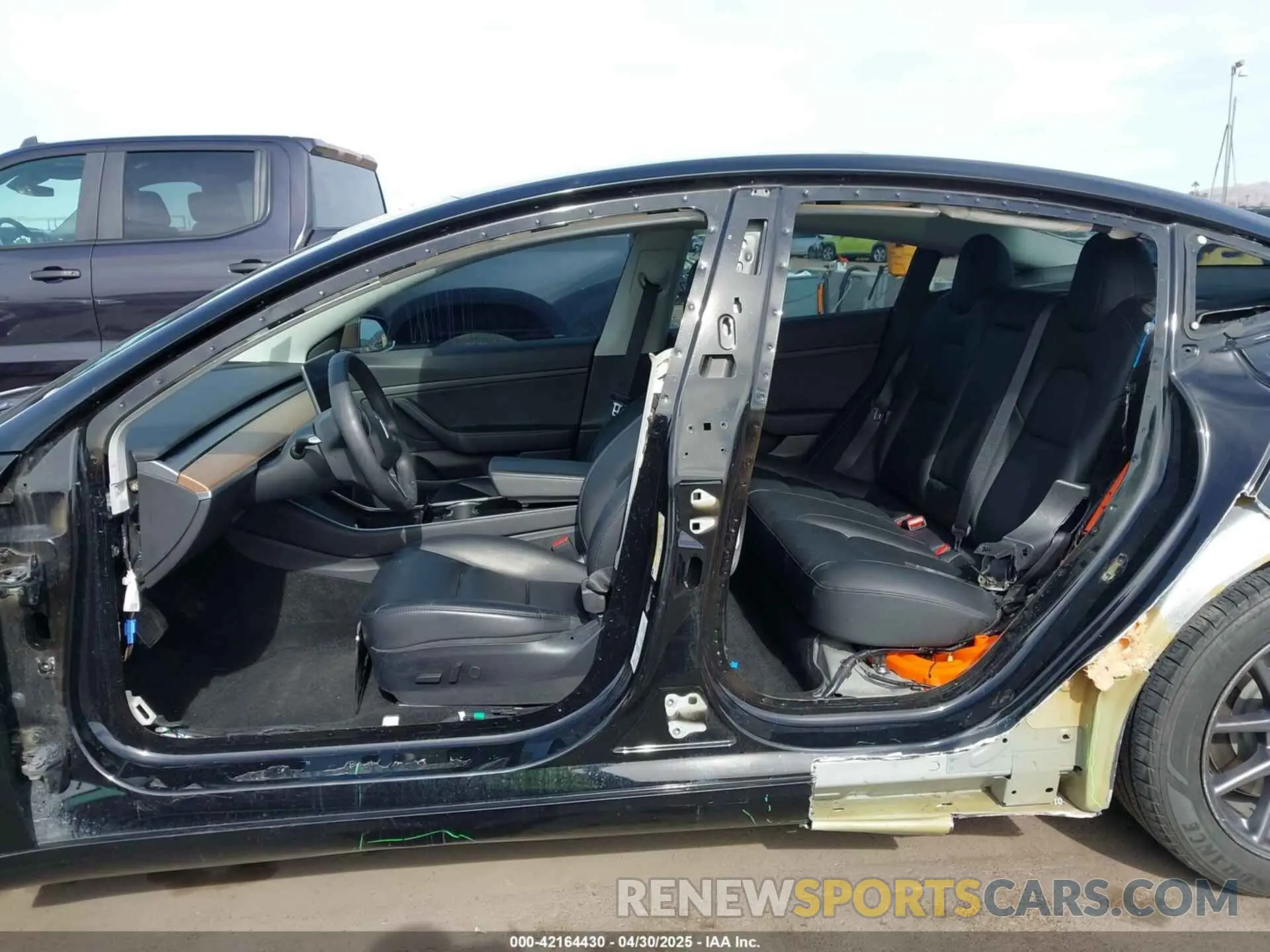 14 Photograph of a damaged car 5YJ3E1EA3LF606386 TESLA MODEL 3 2020