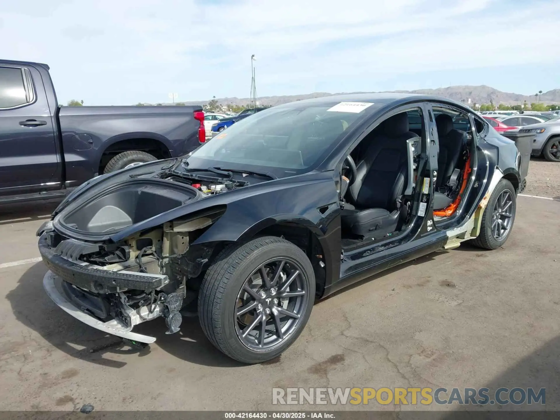 6 Photograph of a damaged car 5YJ3E1EA3LF606386 TESLA MODEL 3 2020