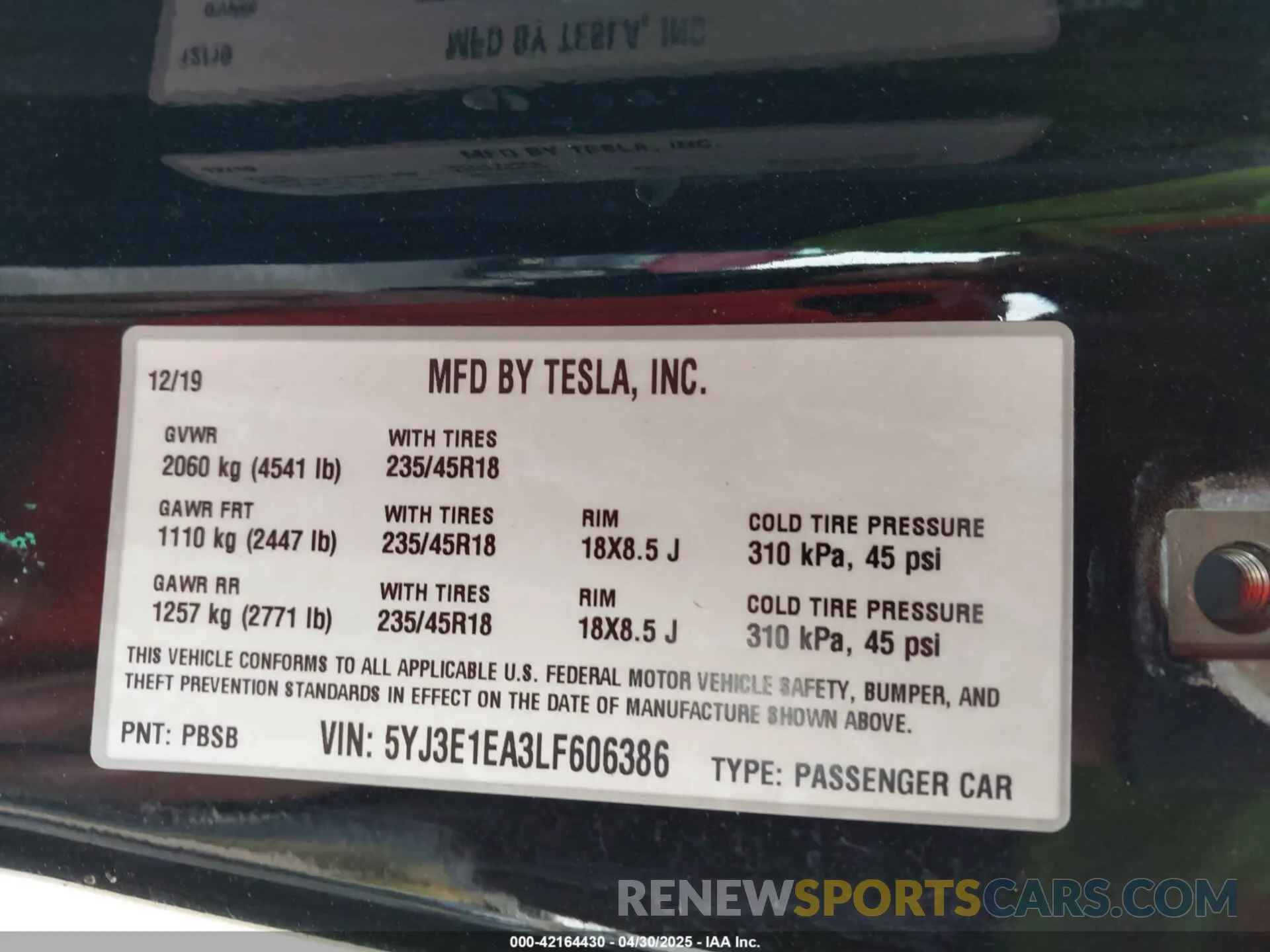 9 Photograph of a damaged car 5YJ3E1EA3LF606386 TESLA MODEL 3 2020