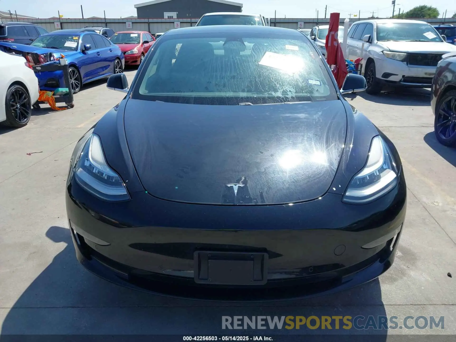12 Photograph of a damaged car 5YJ3E1EA3LF611152 TESLA MODEL 3 2020