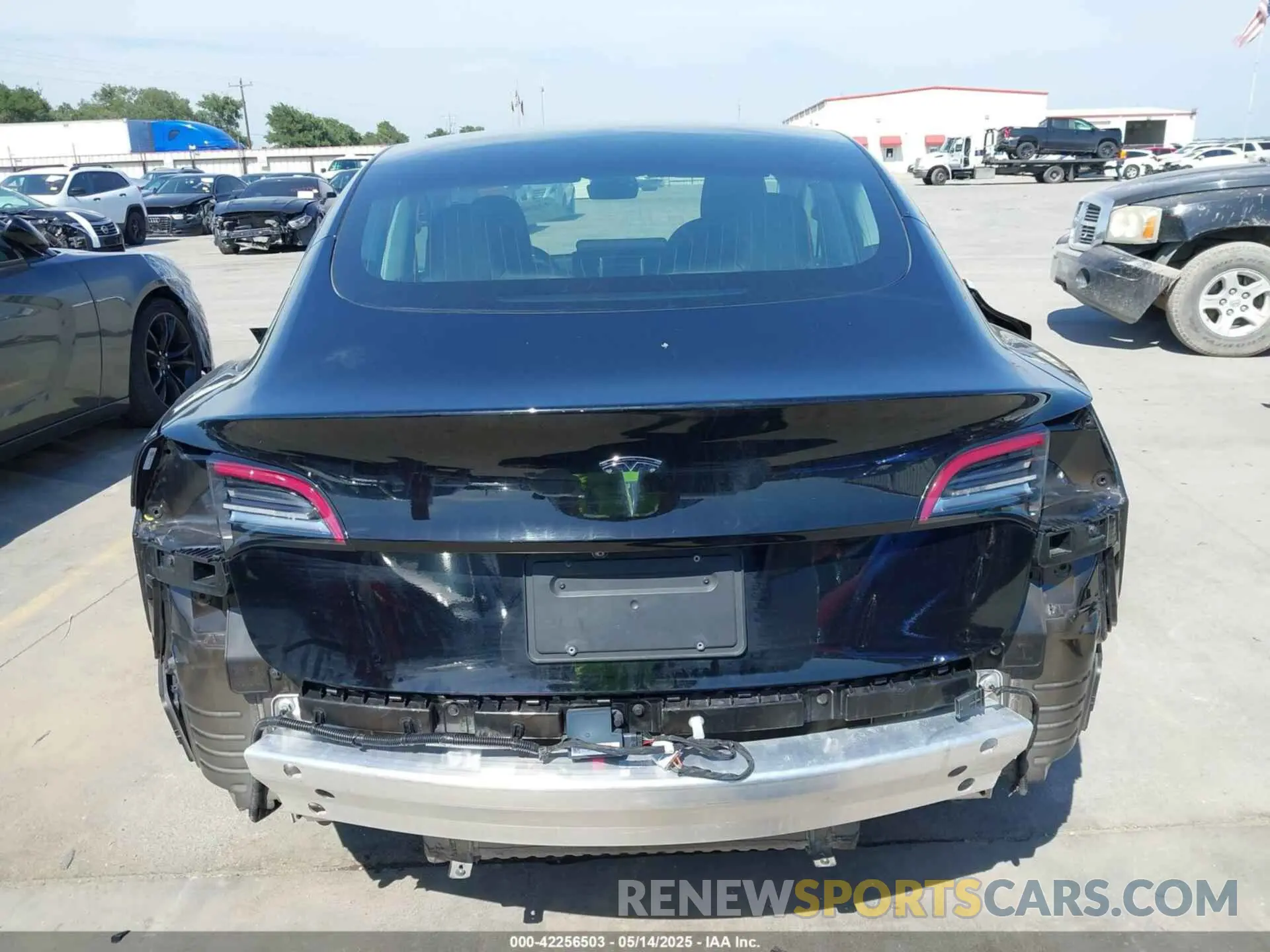 16 Photograph of a damaged car 5YJ3E1EA3LF611152 TESLA MODEL 3 2020