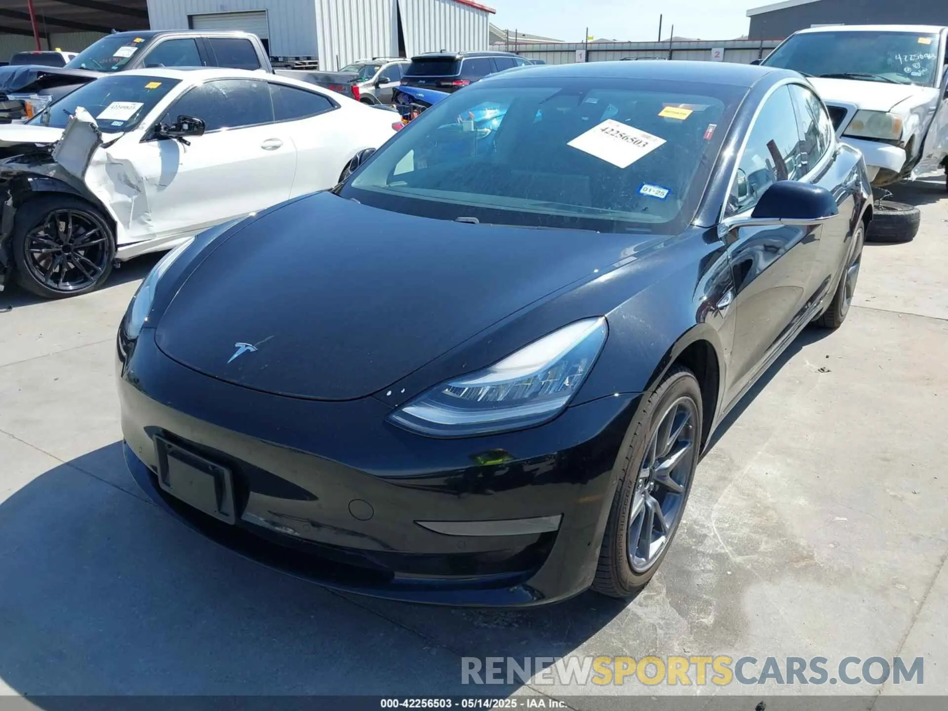 2 Photograph of a damaged car 5YJ3E1EA3LF611152 TESLA MODEL 3 2020