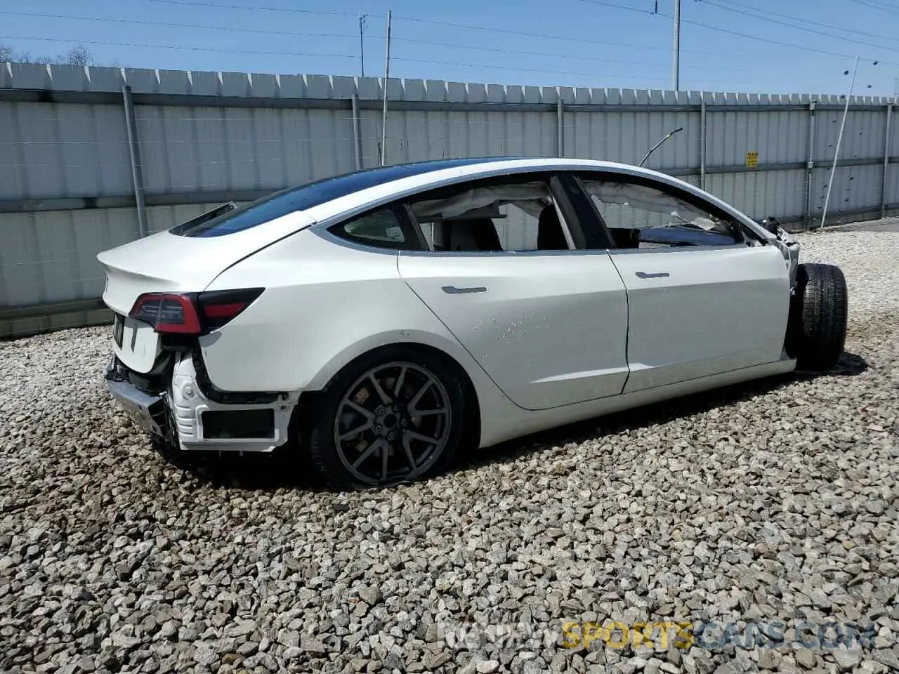 3 Photograph of a damaged car 5YJ3E1EA3LF612365 TESLA MODEL 3 2020