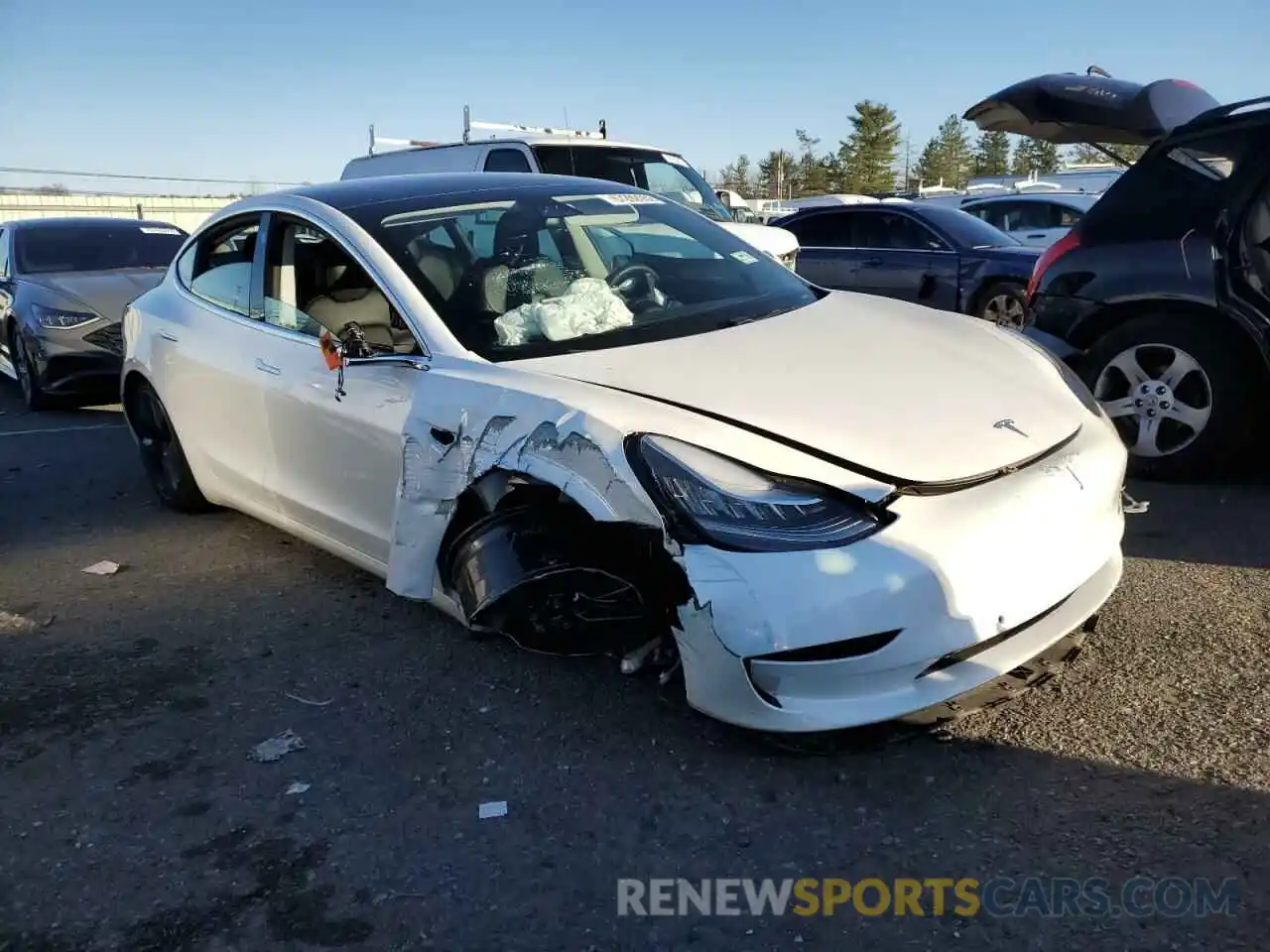 4 Photograph of a damaged car 5YJ3E1EA3LF612544 TESLA MODEL 3 2020