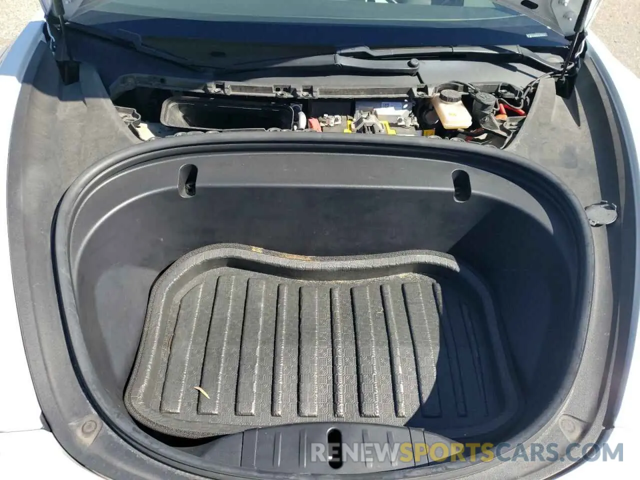 12 Photograph of a damaged car 5YJ3E1EA3LF615430 TESLA MODEL 3 2020