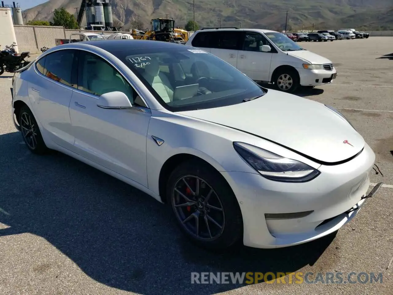 4 Photograph of a damaged car 5YJ3E1EA3LF615430 TESLA MODEL 3 2020