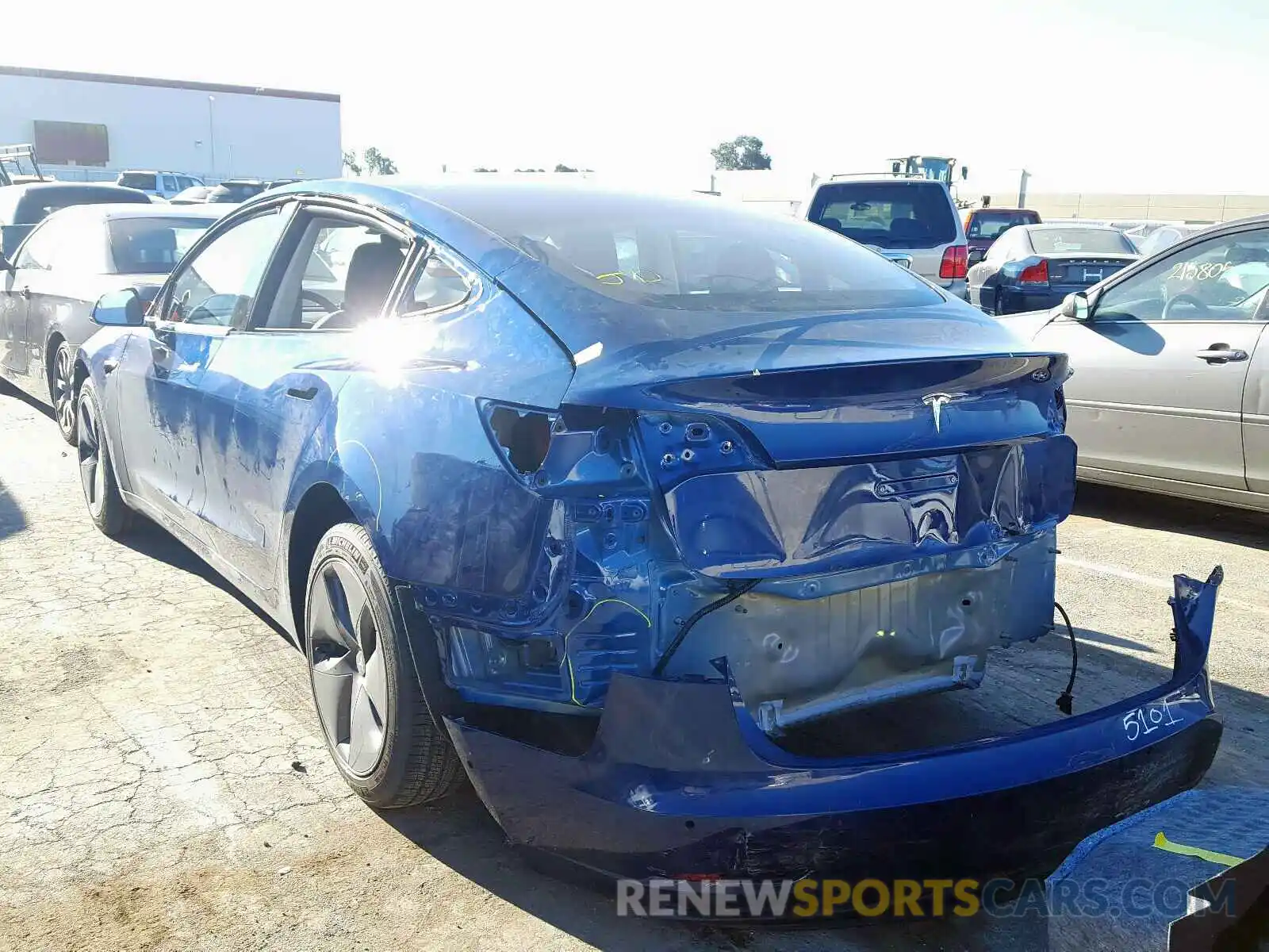 3 Photograph of a damaged car 5YJ3E1EA3LF631224 TESLA MODEL 3 2020