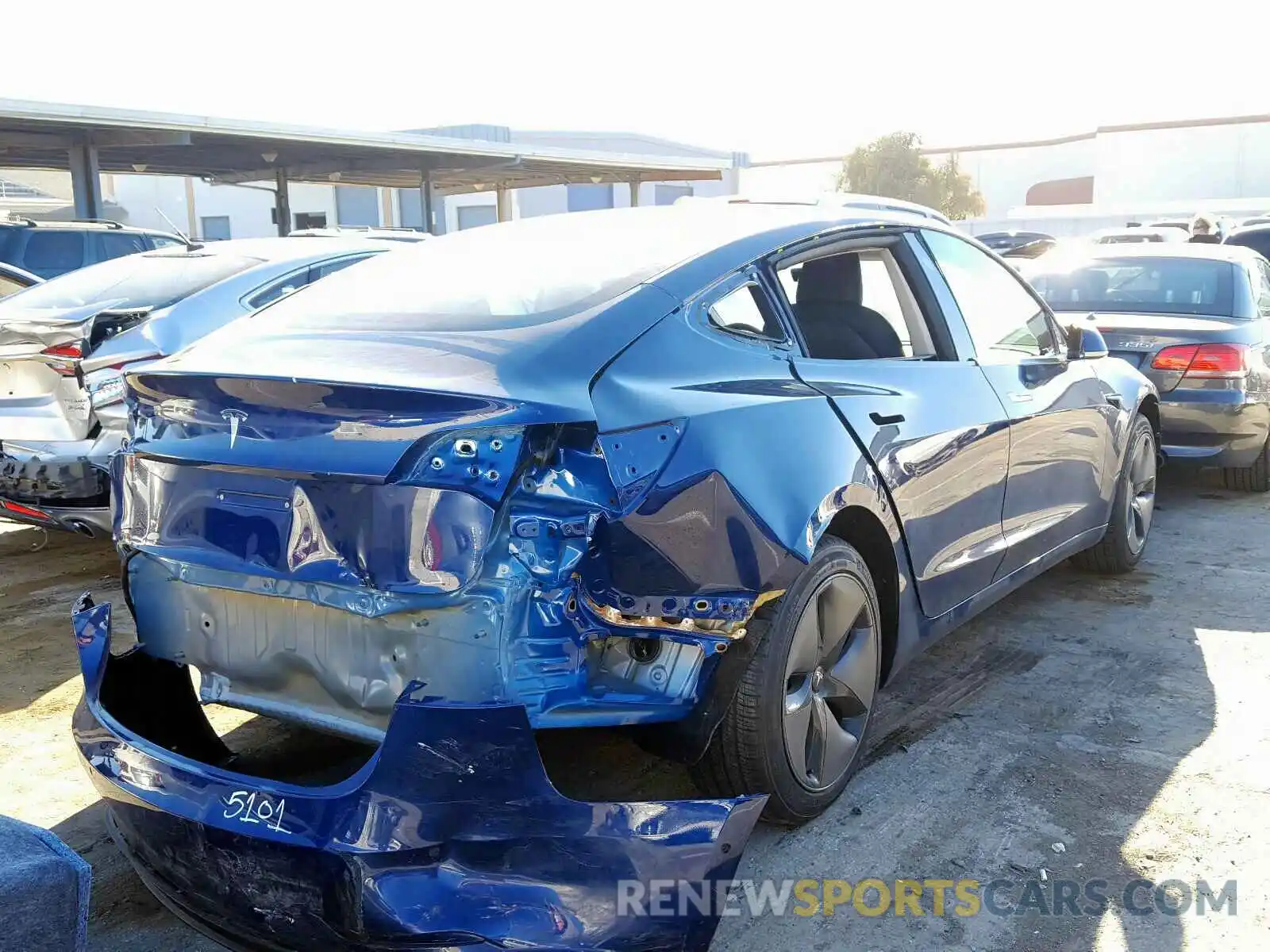 4 Photograph of a damaged car 5YJ3E1EA3LF631224 TESLA MODEL 3 2020