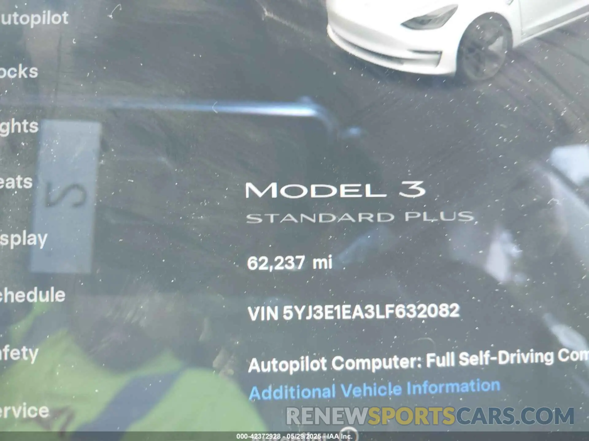 15 Photograph of a damaged car 5YJ3E1EA3LF632082 TESLA MODEL 3 2020