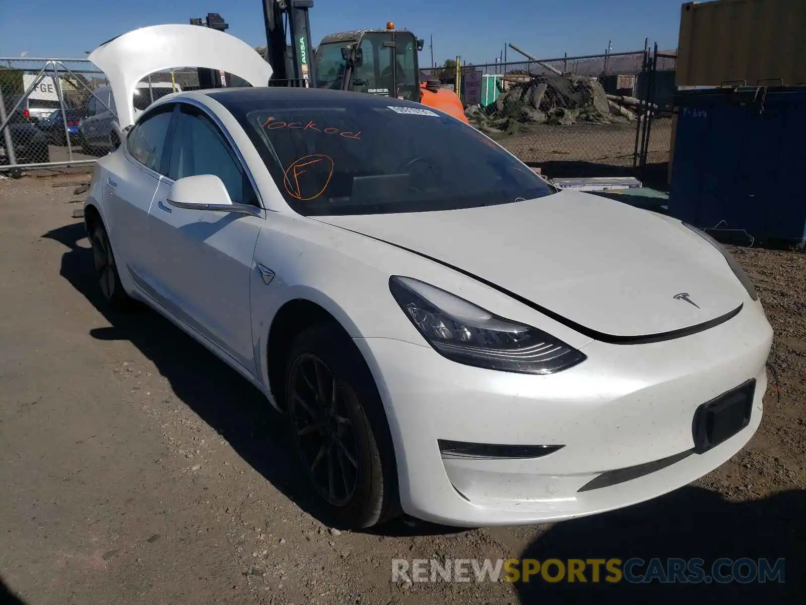 1 Photograph of a damaged car 5YJ3E1EA3LF644751 TESLA MODEL 3 2020