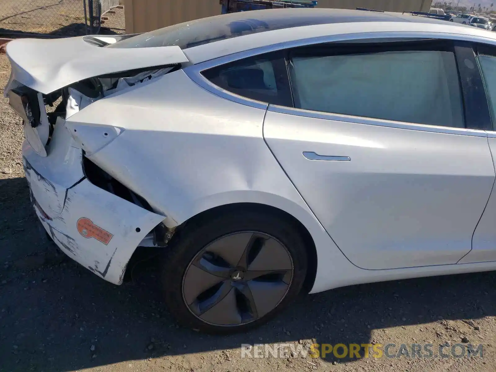 10 Photograph of a damaged car 5YJ3E1EA3LF644751 TESLA MODEL 3 2020