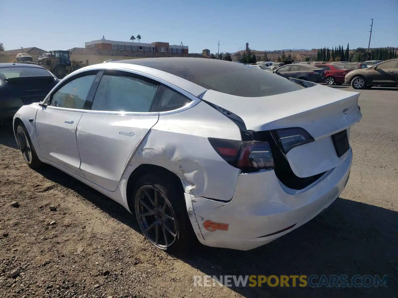 3 Photograph of a damaged car 5YJ3E1EA3LF644751 TESLA MODEL 3 2020