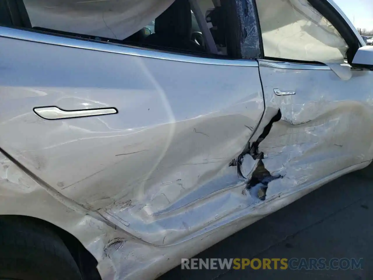 9 Photograph of a damaged car 5YJ3E1EA3LF658794 TESLA MODEL 3 2020