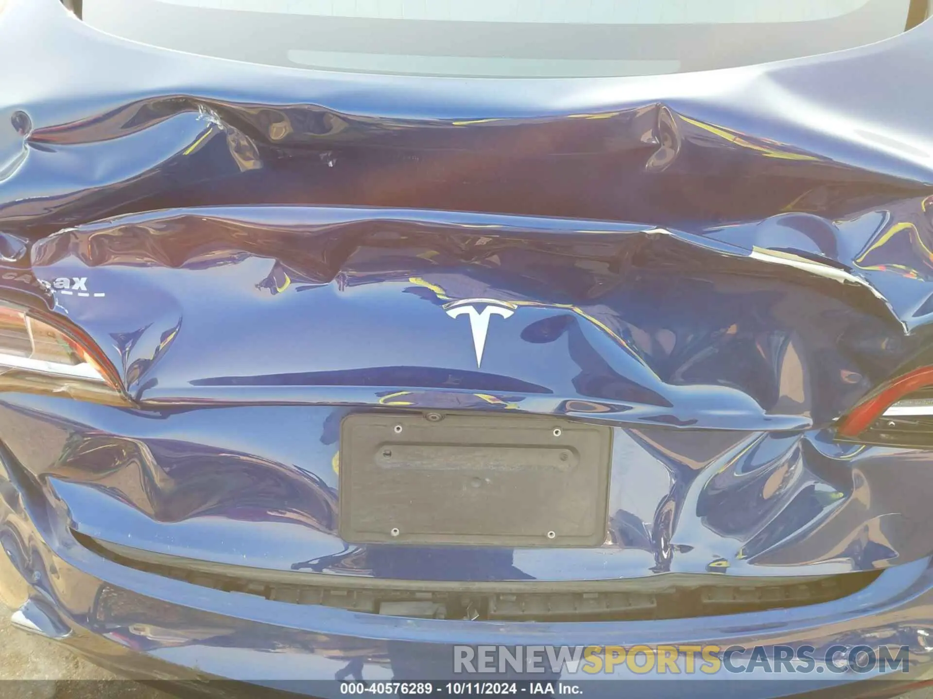 10 Photograph of a damaged car 5YJ3E1EA3LF659590 TESLA MODEL 3 2020