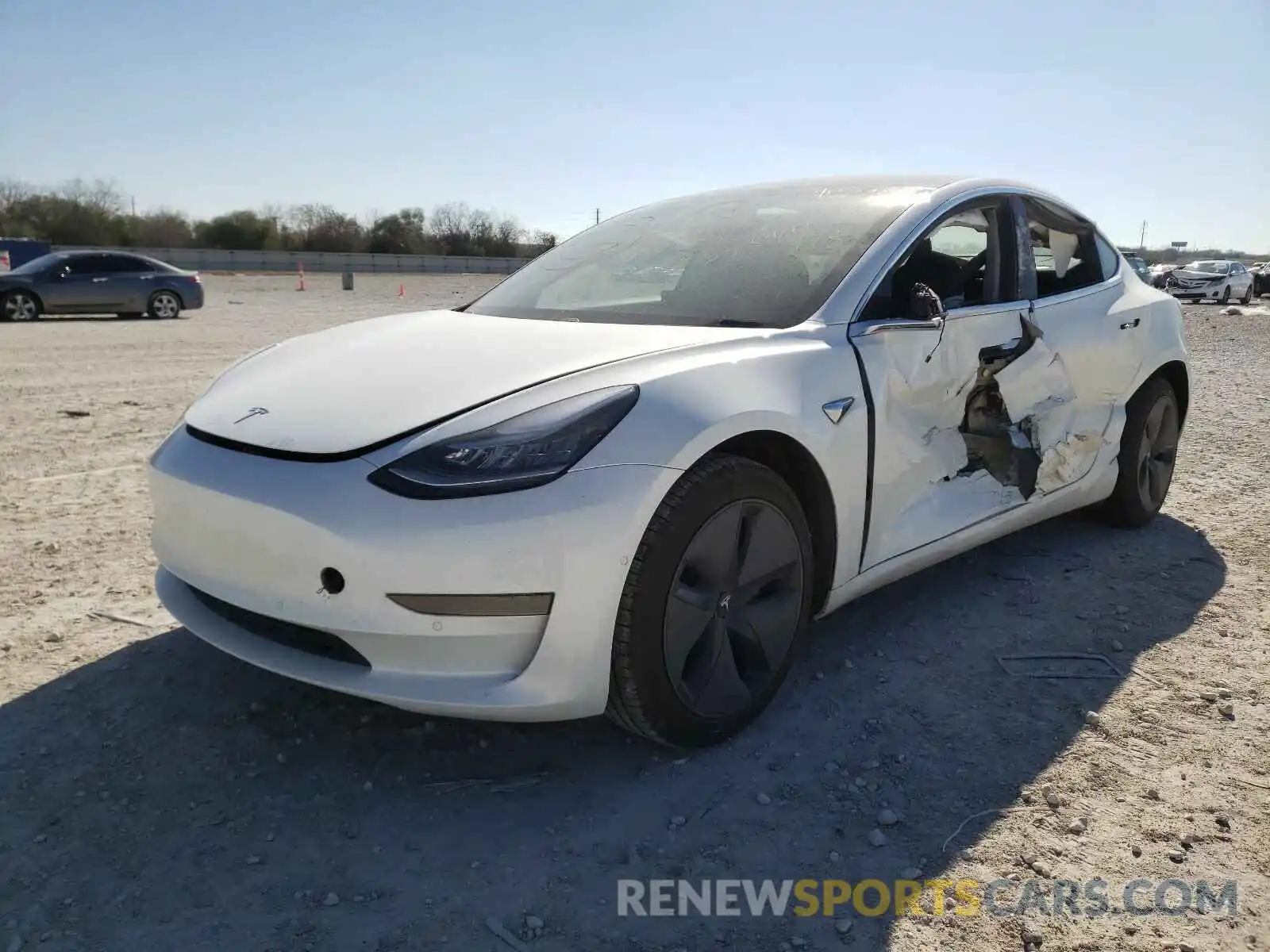 2 Photograph of a damaged car 5YJ3E1EA3LF660478 TESLA MODEL 3 2020