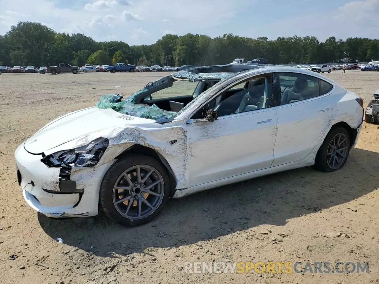 1 Photograph of a damaged car 5YJ3E1EA3LF706374 TESLA MODEL 3 2020